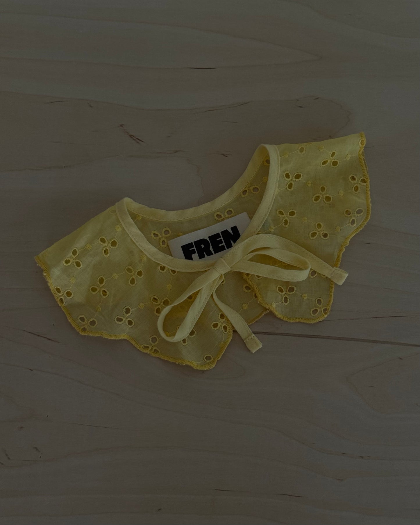 The Wanda Collar- Sunny